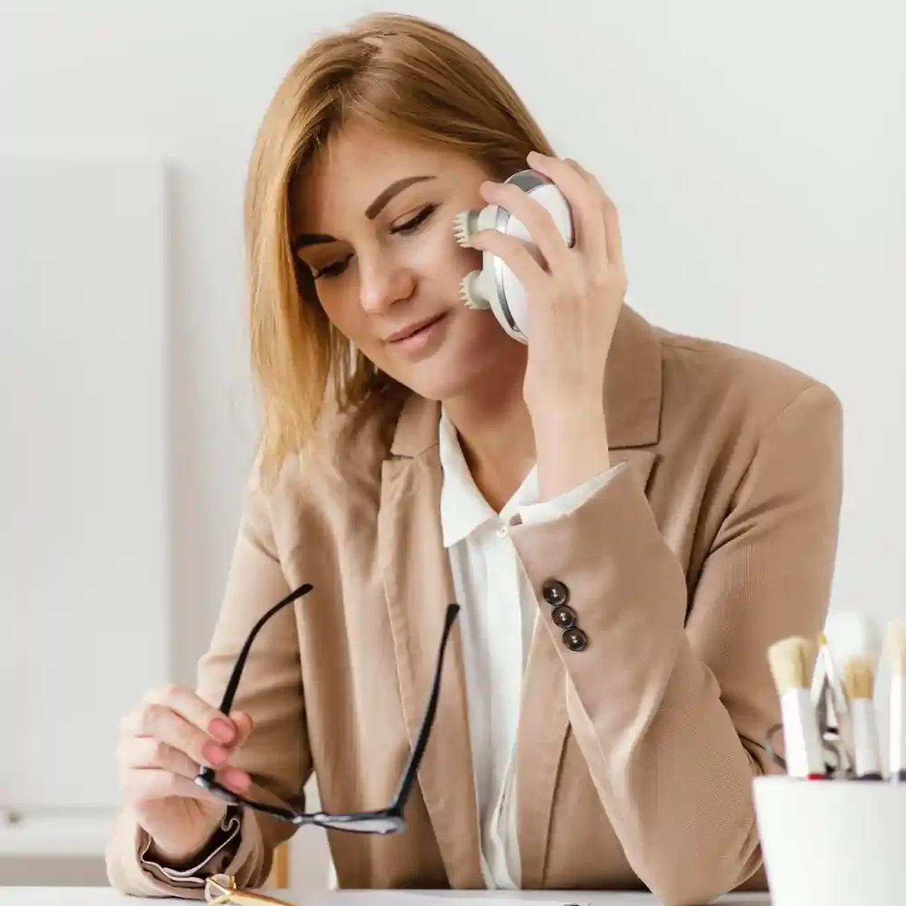 MASAŻER DO SKÓRY GŁOWY STYMULUJĄCY POROST WŁOSÓW - obrazek 7